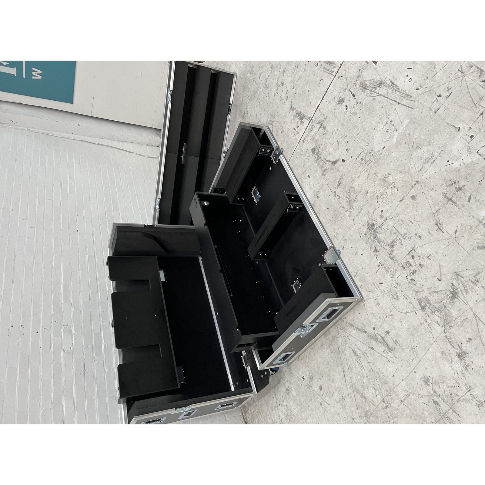 Yamah Rivage PM5 Mixer Flight Case (R-673)
